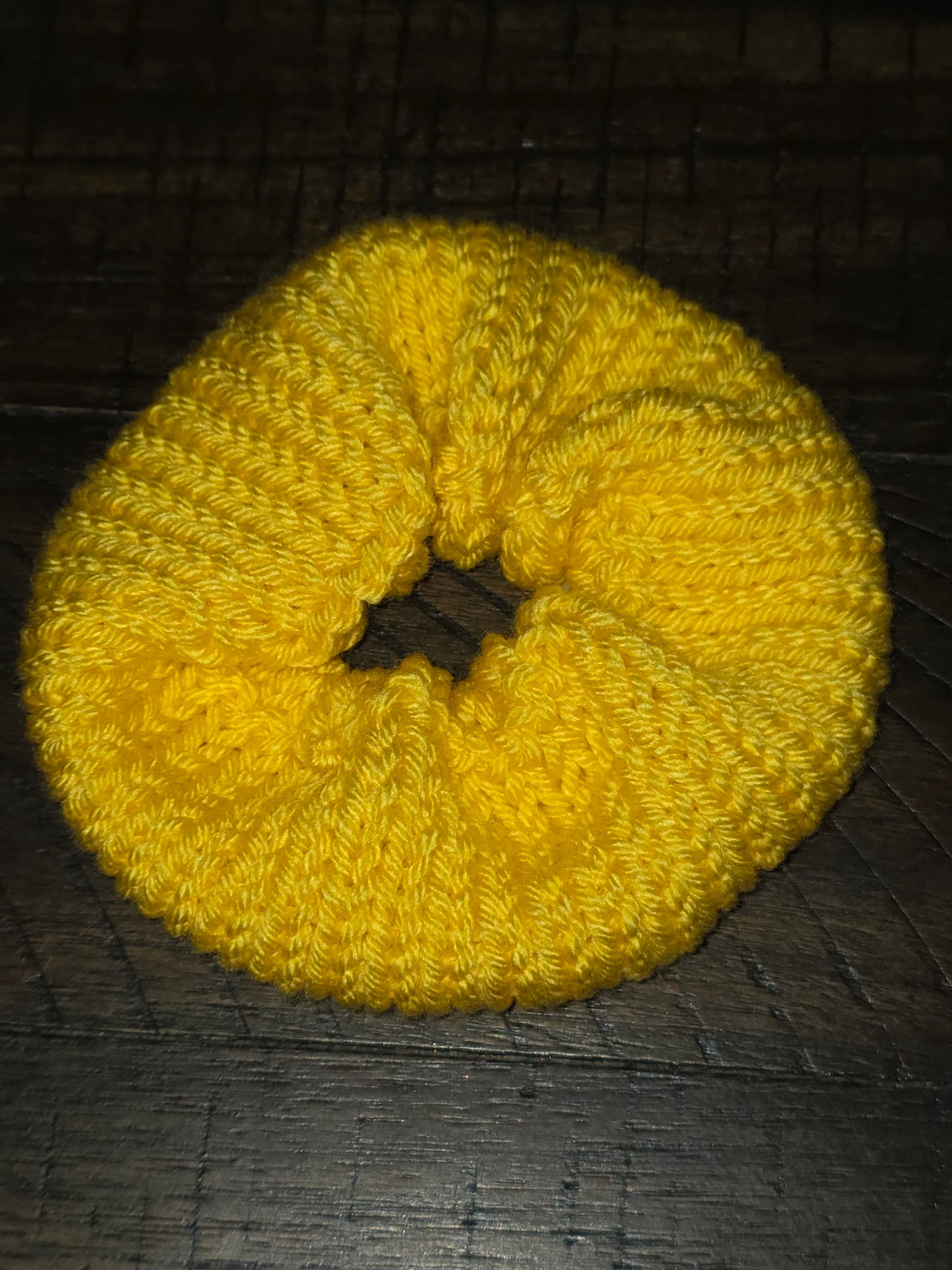 Knit Scrunchie