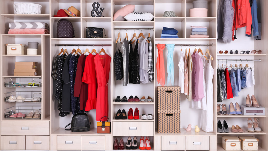 Mastering Closet Organization: A Guide to Decluttering and Streamlining Your Wardrobe