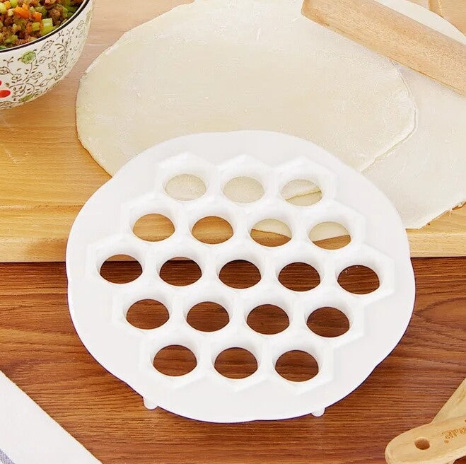 19 Holes Dumpling Mold Kitchen Dumpling Maker