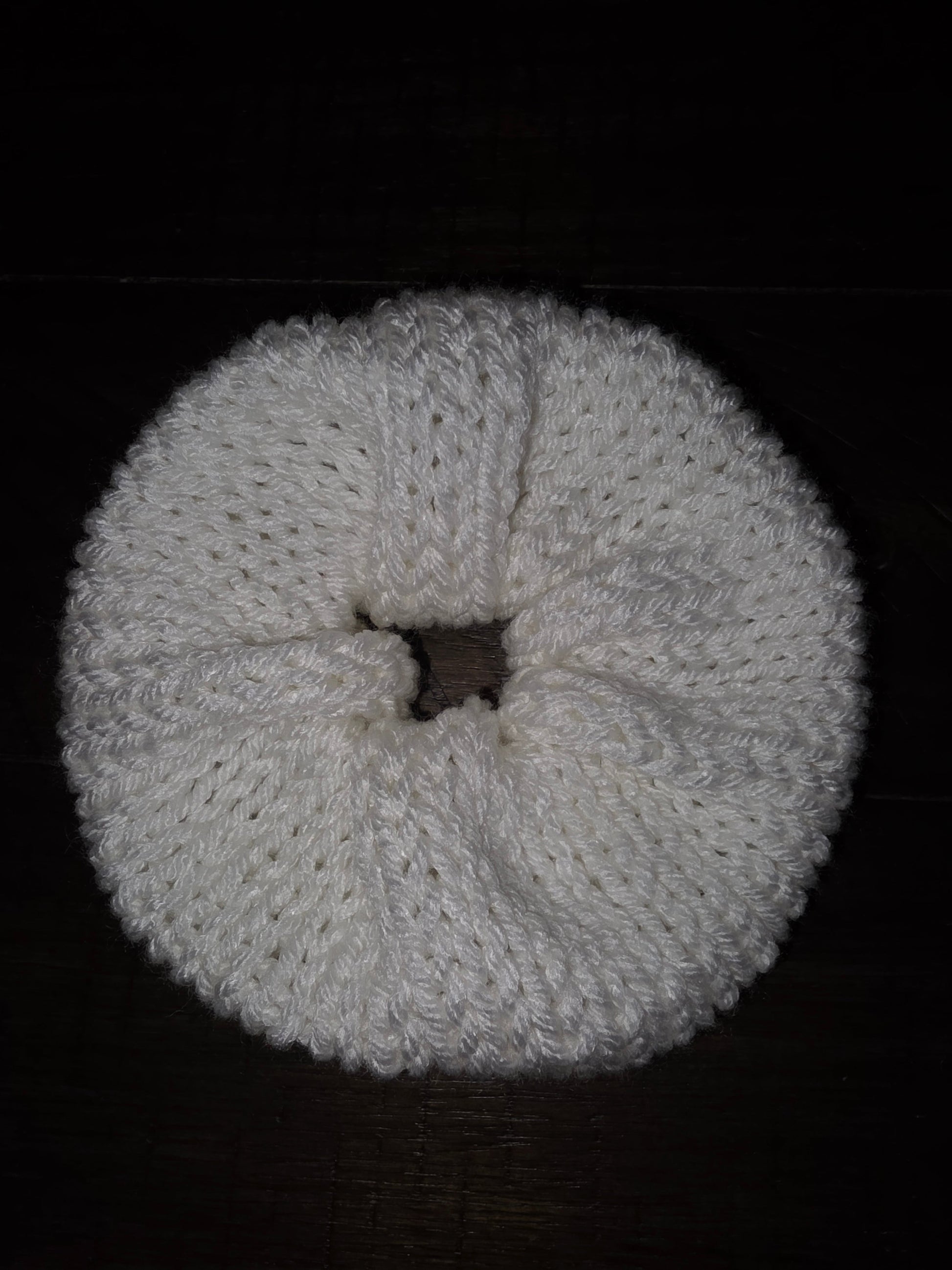 Knit Scrunchie - Naynie's Treasures